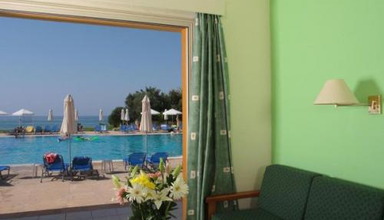 Panas Holiday Village