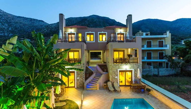 Pantheon Villas & Suites