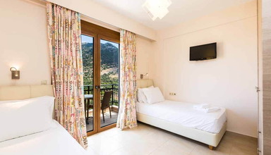 Pantheon Villas & Suites