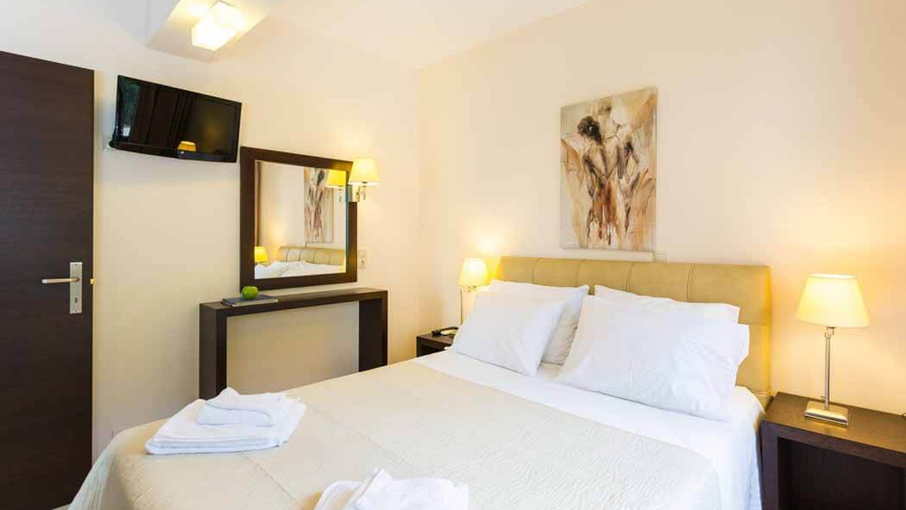 Pantheon Villas & Suites