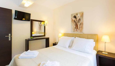 Pantheon Villas & Suites