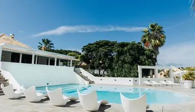 Papagayo Beach Resort
