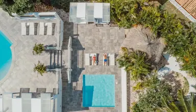 Papagayo Beach Resort
