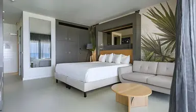 Papagayo Beach
