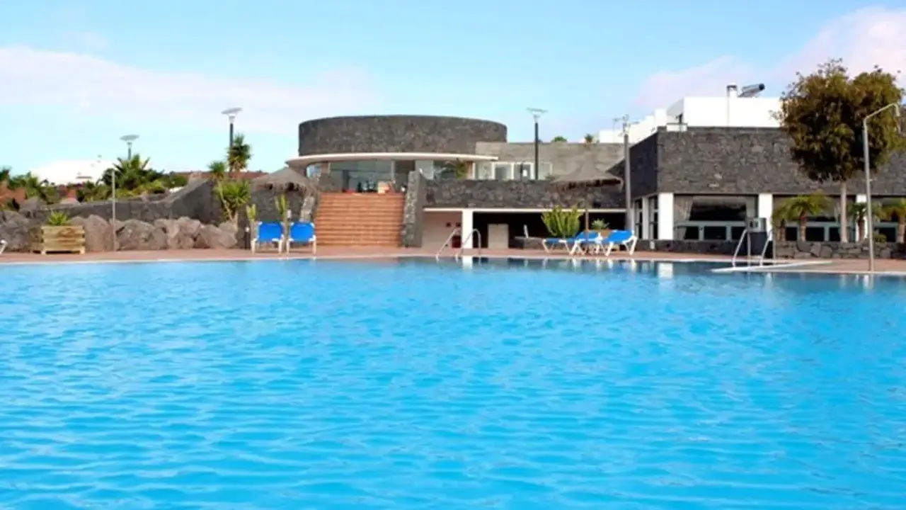 Papagayo Romantica