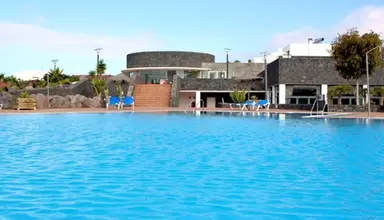 Papagayo Romantica