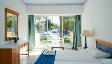 Paphos Gardens Holiday Resort 