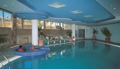 Paphos Gardens Holiday Resort 