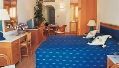 Paphos Gardens Holiday Resort 