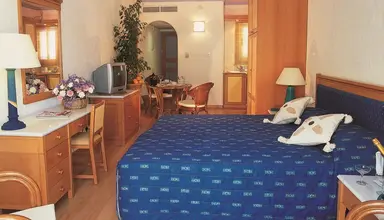 Paphos Gardens Holiday Resort 