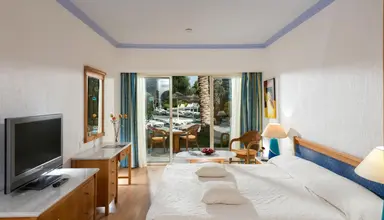 Paphos Gardens Holiday Resort 