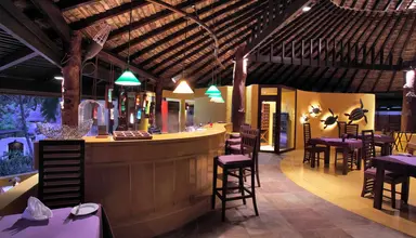 Paradee Resort