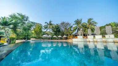 Paradee Resort
