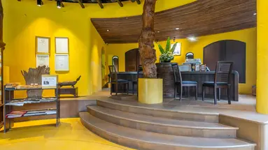 Paradee Resort