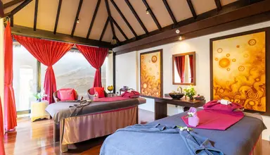 Paradee Resort