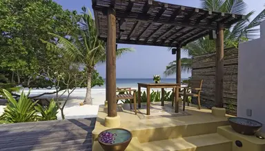 Paradee Resort