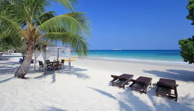 Paradee Resort