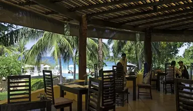 Paradee Resort