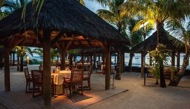 Paradis Beachcomber Golf Resort & Spa