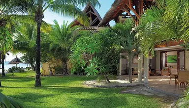 Paradis Beachcomber Golf Resort & Spa