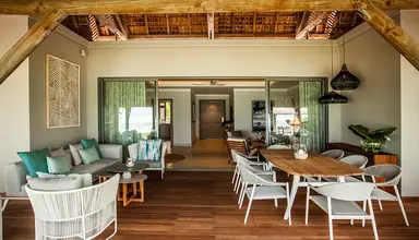 Paradis Beachcomber Golf Resort & Spa