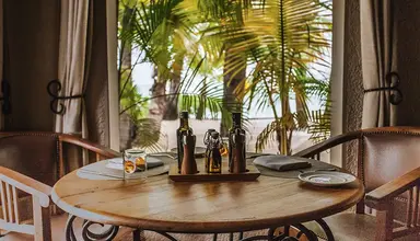 Paradis Beachcomber Golf Resort & Spa