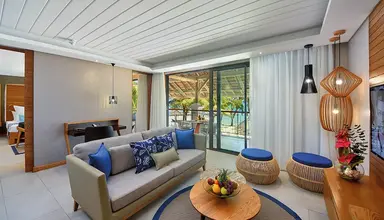 Paradis Beachcomber Golf Resort & Spa