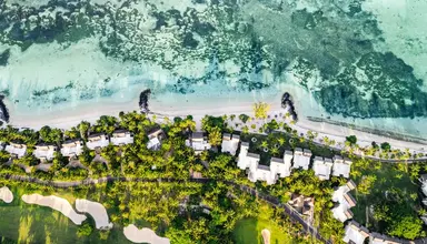 Paradis Beachcomber Golf Resort & Spa