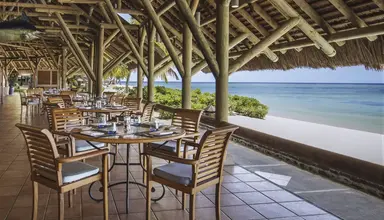 Paradis Beachcomber Golf Resort & Spa