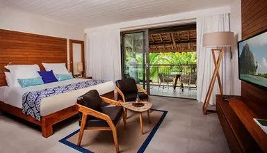 Paradis Beachcomber Golf Resort & Spa