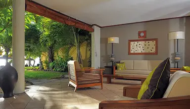 Paradis Beachcomber Golf Resort & Spa