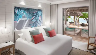Paradis Beachcomber Golf Resort & Spa
