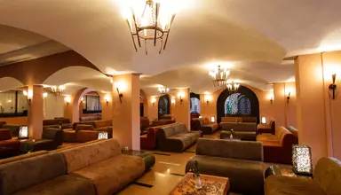Paradis Palace