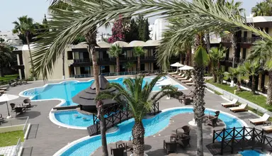 Paradis Palace