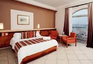 Paradise Bay Resort