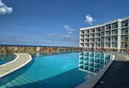 Paradise Bay Resort
