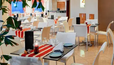 Paradise Bay Resort