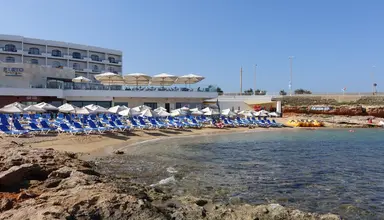 Paradise Bay Resort