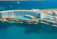 Paradise Bay Resort