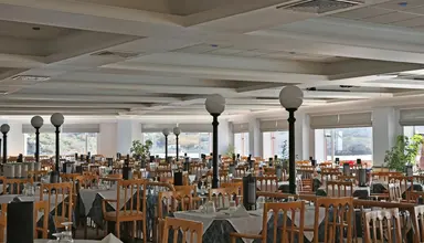Paradise Bay Resort