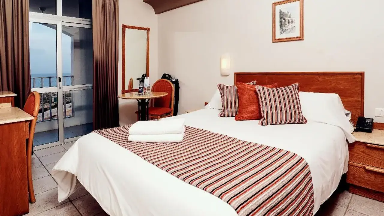 Paradise Bay Resort