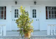 Paradise Beach Apartments
