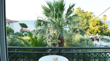 Paradise Beach Apartments