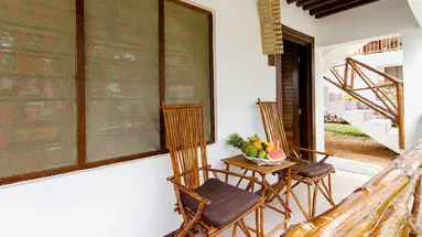 Paradise Beach Resort (Uroa)