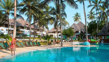 Paradise Beach Resort (Uroa)