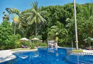 Paradise Beach Resort