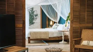 Paradise Cove Boutique