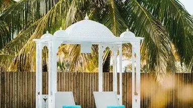 Paradise Cove Boutique