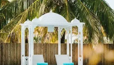 Paradise Cove Boutique