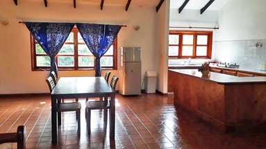 Paradise Flycatcher Lodge